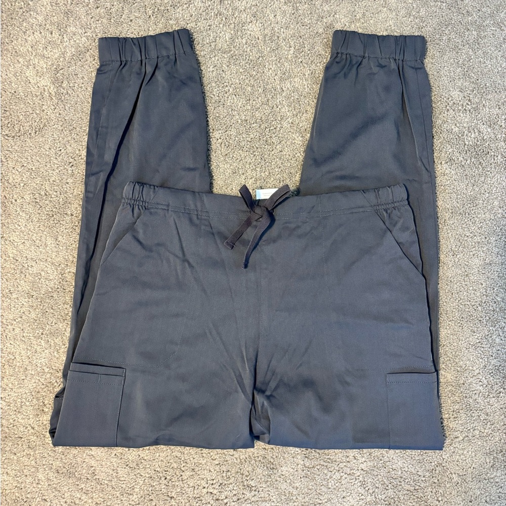 Women’s Modern Fit Wink Scrub Joggers